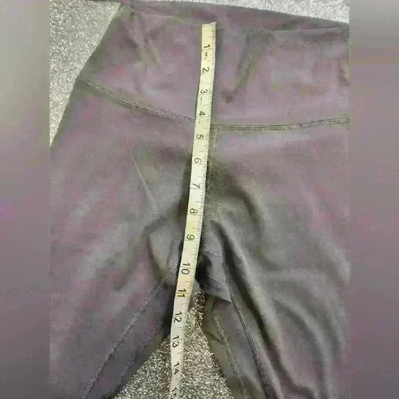 Lulus high-waisted grey  leggings size med - Picture 8 of 9